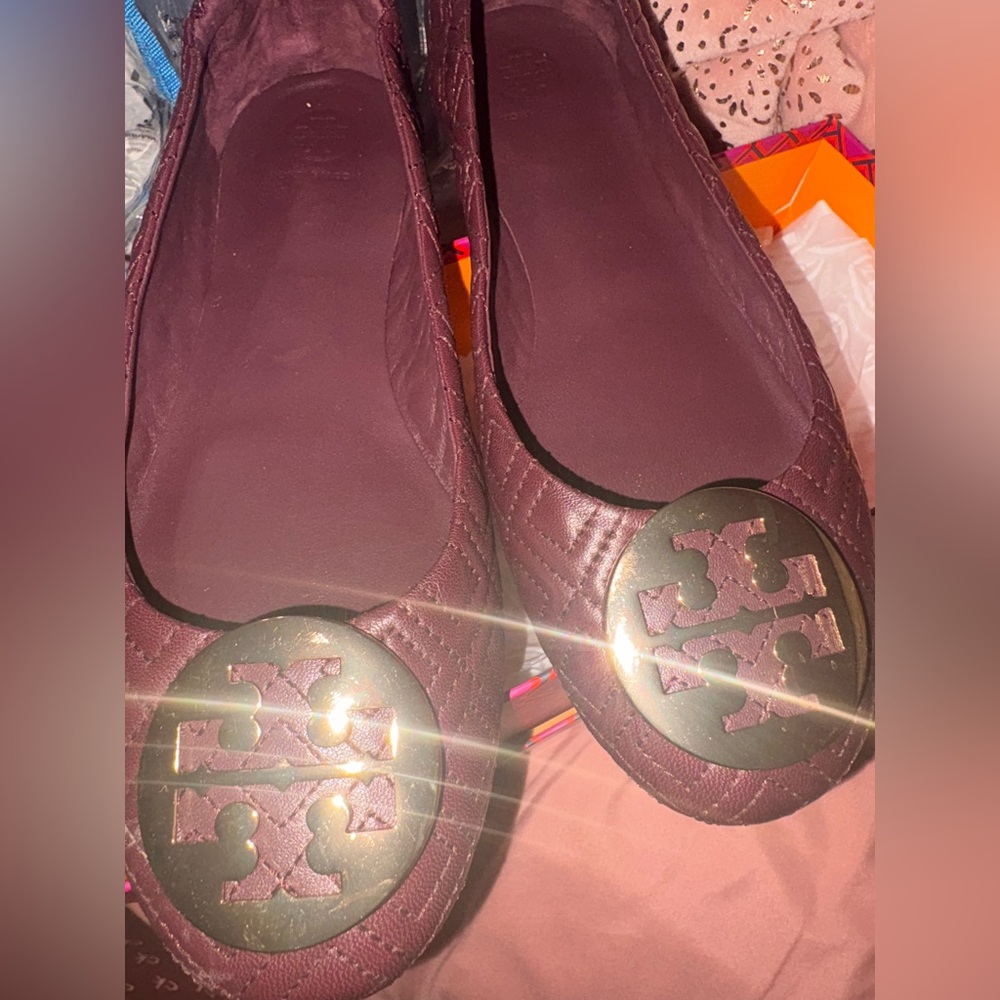 Tory Burch Women's Plum Quilted Flats